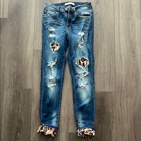 KanCan Denim - KANCAN Blue Distressed Women Jeans leopard details 3 / 25